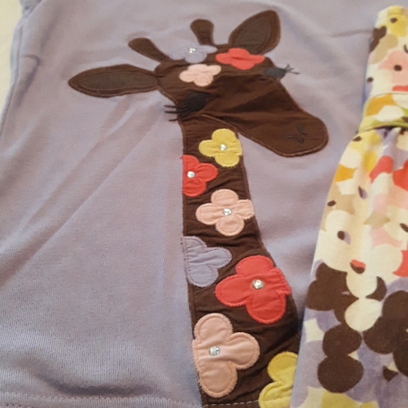 Girls Outfit - Picture 2 of 2